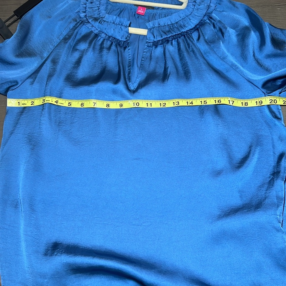 Vince Camuto Elegant Blue Women's Top New without tag - Picture 11 of 12